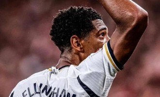 皇马双子星在巴西队位置互换！安切洛蒂1个调整解决两大难题