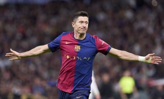 西甲：冠军悬念再度重生！新王巴萨登顶，狂轰14球告诉谁是王者！