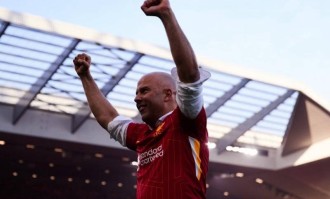 有底气！利物浦策略得当，经过一年努力引援，曼联难以“复制成功”