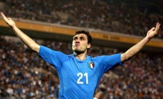 维耶里：穆阿尼适合意甲，特罗萨德需要培养组织能力