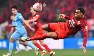 德布劳内7500万欧转会曼城成经典：天价投资如何铸就蓝月王朝