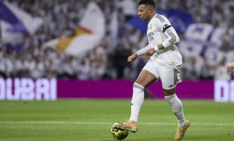 姆巴佩左腿不适缺席训练！皇马迎战曼城遭重创，阿隆索陷入用人困境