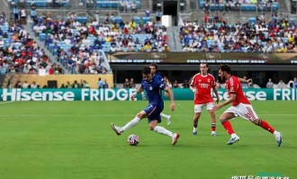 雷公助我！本菲卡1-1切尔西进加时，第86分钟因天气原因中断2小时